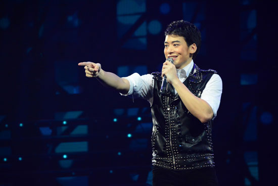 บี้ สุกฤษฎิ์ Love 10 ปีไม่มีหยุด บี้ สุกฤษฎิ์ Love 10 ปีไม่มีหยุด