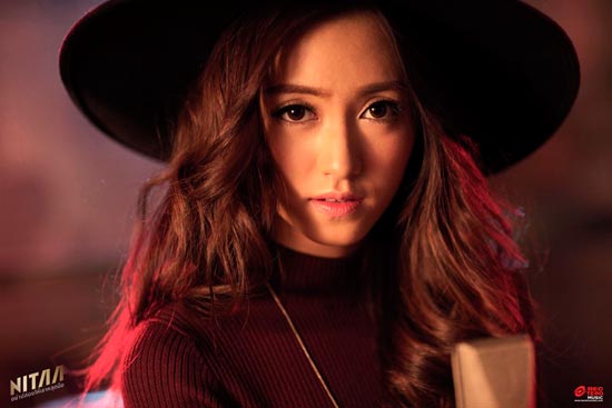 Nitaa MV เพลง อย่าปล่อยให้เขาหลุดมือ Nitaa MV เพลง อย่าปล่อยให้เขาหลุดมือ