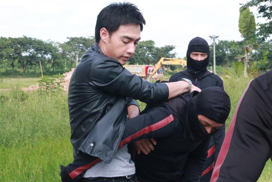 เหยี่ยวรัตติกาล เหยี่ยวรัตติกาล