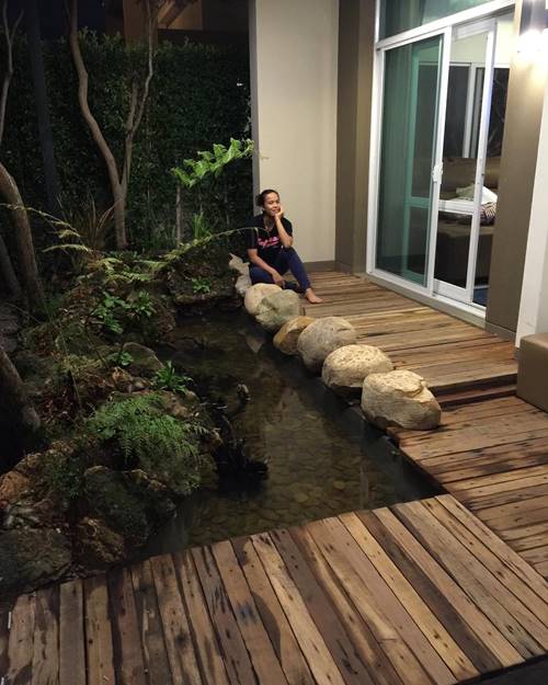 บ้านกิ๊ฟ วิลาวัณย์ อภิญญาพงศ์ บ้านกิ๊ฟ วิลาวัณย์ อภิญญาพงศ์