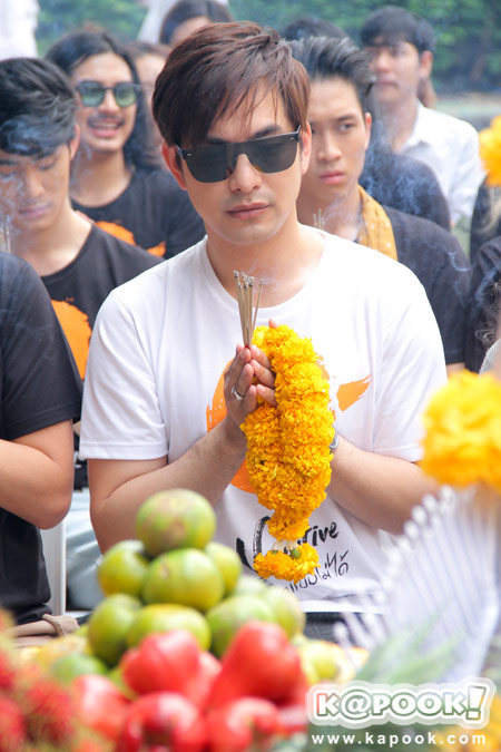 บวงสรวง O-Negative รักออกแบบไม่ได้ บวงสรวง O-Negative รักออกแบบไม่ได้