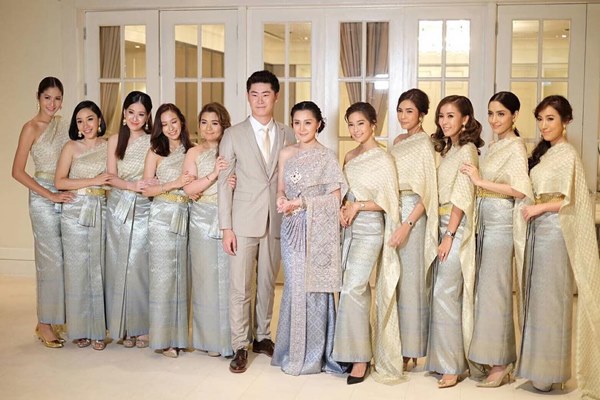 เอ็ม บุษราคัม แต่งงาน เอ็ม บุษราคัม แต่งงาน