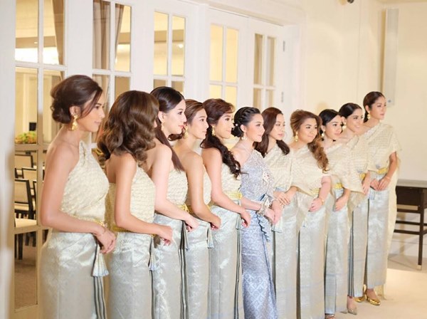 เอ็ม บุษราคัม แต่งงาน เอ็ม บุษราคัม แต่งงาน