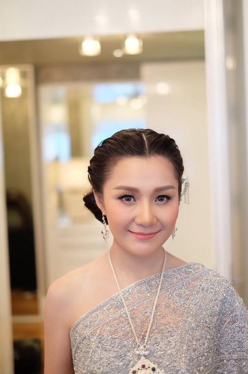 เอ็ม บุษราคัม แต่งงาน เอ็ม บุษราคัม แต่งงาน