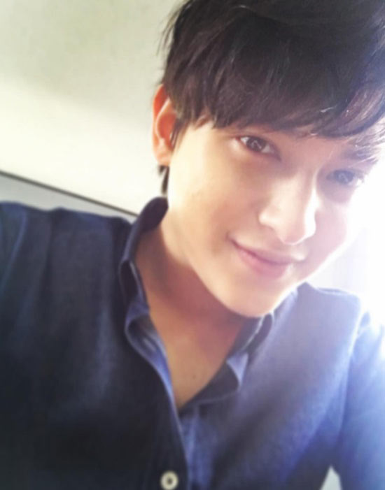 เจมส์ จิรายุ เจมส์ จิรายุ