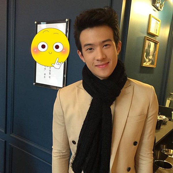 เจมส์ มาร์ เจมส์ มาร์
