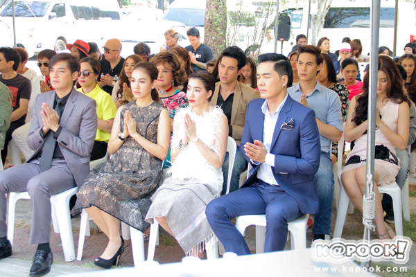 บวงสรวงละคร น้ำเซาะทราย ข้ามาคนเดียว เกิดเป็นกา บวงสรวงละคร น้ำเซาะทราย ข้ามาคนเดียว เกิดเป็นกา