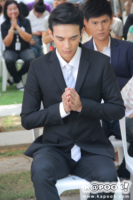 บวงสรวงละคร น้ำเซาะทราย ข้ามาคนเดียว เกิดเป็นกา บวงสรวงละคร น้ำเซาะทราย ข้ามาคนเดียว เกิดเป็นกา