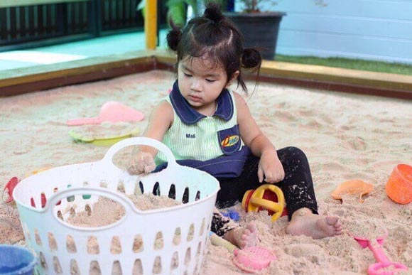 น้องมะลิ น้องมะลิ