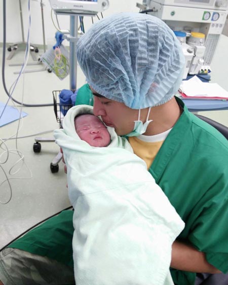 พัตเตอร์ พัดชา คลอดลูกสาว พัตเตอร์ พัดชา คลอดลูกสาว