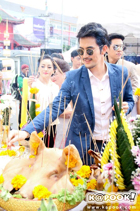 บวงสรวงละคร หักลิ้นช้าง เรือนพะยอม บวงสรวงละคร หักลิ้นช้าง เรือนพะยอม