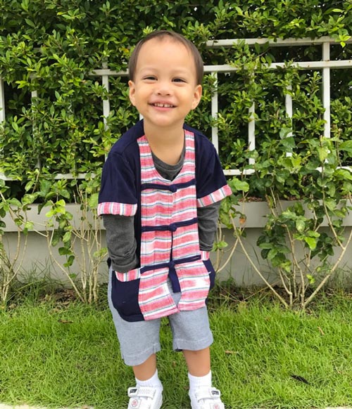 น้องเรย์ หลานชาย นก ฉัตรชัย น้องเรย์ หลานชาย นก ฉัตรชัย