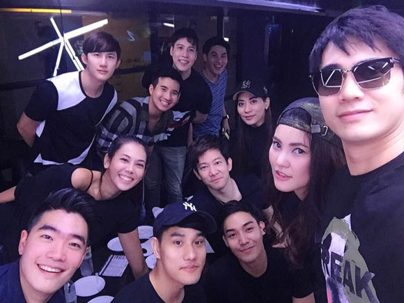 ตอง ภัครมัย ตอง ภัครมัย