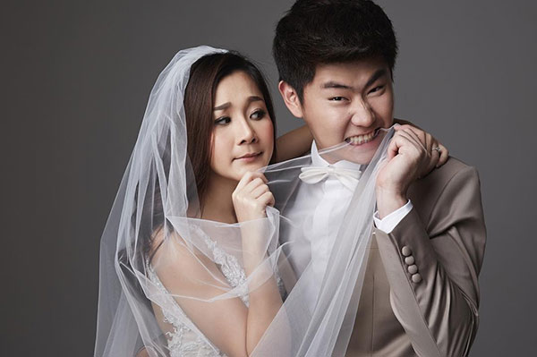 กอล์ฟ กรวัฒน์ สามี เอ็ม บุษราคัม กอล์ฟ กรวัฒน์ สามี เอ็ม บุษราคัม
