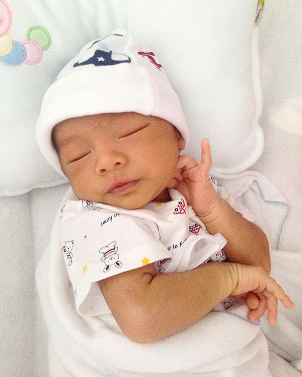 น้องโอลาฟ ลูกชาย โอ๊ต จีน่า น้องโอลาฟ ลูกชาย โอ๊ต จีน่า