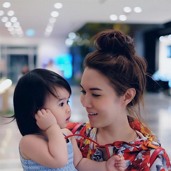 เมย์ เฟื่องอารมย์ น้องมายู เมย์ เฟื่องอารมย์ น้องมายู