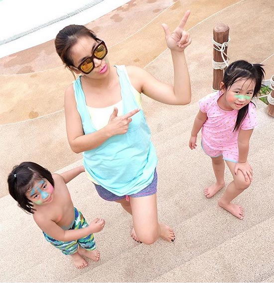 จูน กษมา น้องออกัส ออก้า ออกู๊ด จูน กษมา น้องออกัส ออก้า ออกู๊ด