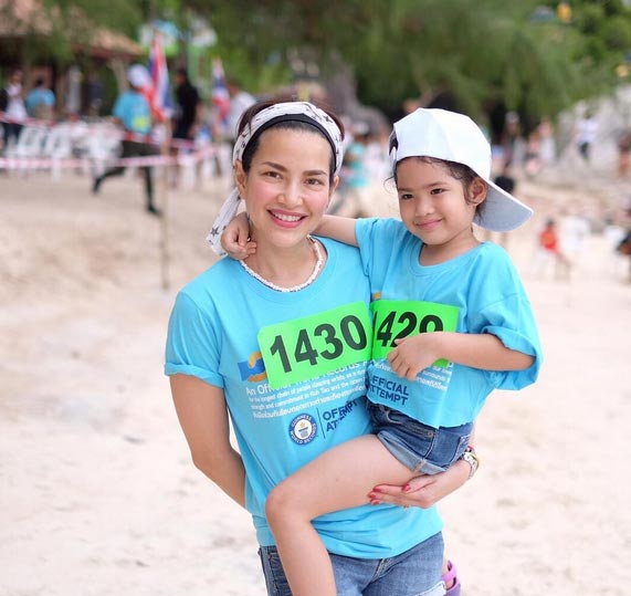 อ้อม พิยดา น้องนาวา อ้อม พิยดา น้องนาวา