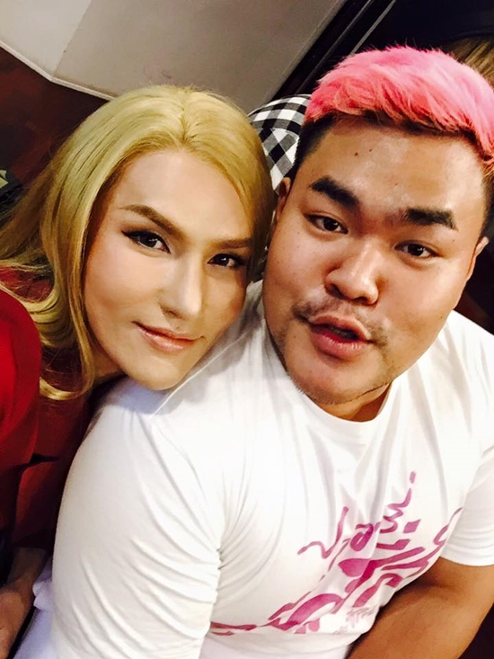 ไดอารี่ตุ๊ดซี่ส์ เดอะ ซีรีส์ ไดอารี่ตุ๊ดซี่ส์ เดอะ ซีรีส์