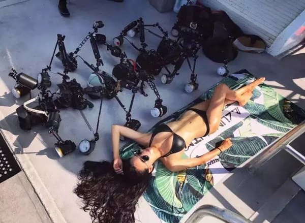 ช่างภาพสาวชาวจีนขาผจญภัย ช่างภาพสาวชาวจีนขาผจญภัย