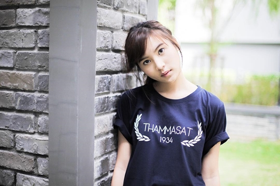 ดาราชุดนักศึกษา ดาราชุดนักศึกษา