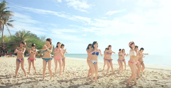 มาดูกันเลย MV เพลงใหม่ของ NMB48 ที่เดินทางมาถ่ายทำกันในไทย มาดูกันเลย MV เพลงใหม่ของ NMB48 ที่เดินทางมาถ่ายทำกันในไทย