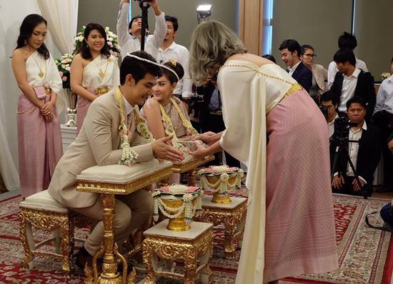 งานแต่ง ต้าร์ พศิน อ้อม ประถมาภรณ์ คู่ขวัญละครพื้นบ้าน ชื่นมื่นเปี่ยมสุข งานแต่ง ต้าร์ พศิน อ้อม ประถมาภรณ์ คู่ขวัญละครพื้นบ้าน ชื่นมื่นเปี่ยมสุข