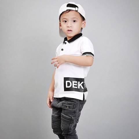 น้องบรู๊คลิน โชว์ร้องเพลงที่แต่งเอง เจ๋งเหมือนคุณพ่อ เวย์ ไทยเทเนียม น้องบรู๊คลิน โชว์ร้องเพลงที่แต่งเอง เจ๋งเหมือนคุณพ่อ เวย์ ไทยเทเนียม