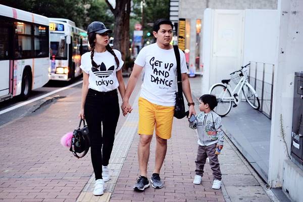 น้องโปรด กับลีลาการอ้อน ป๋าป๊อป น่ารักน่าเอ็นดูจริง ๆ น้องโปรด กับลีลาการอ้อน ป๋าป๊อป น่ารักน่าเอ็นดูจริง ๆ