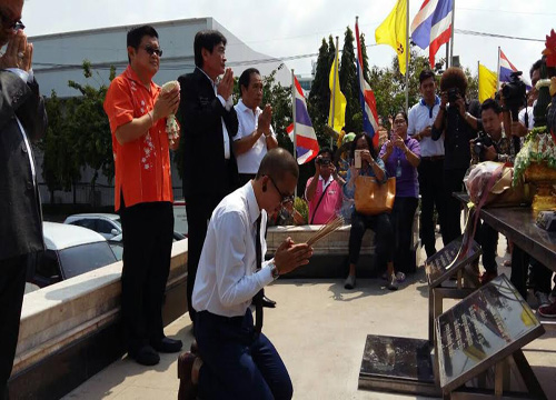จบด้วยดี ! แจ๊ส ชวนชื่น รุดขอขมาสถานที่-ชาวพัทยา เหตุดราม่าเพลงยับแม่ จบด้วยดี ! แจ๊ส ชวนชื่น รุดขอขมาสถานที่-ชาวพัทยา เหตุดราม่าเพลงยับแม่