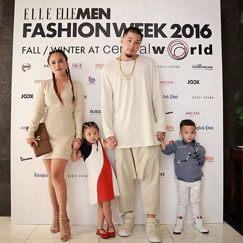 คลิปนี้แดดดี๊ห้ามดู น้องบีน่า น้องบรู๊คลิน กับความน่ารักน่าเอ็นดู คลิปนี้แดดดี๊ห้ามดู น้องบีน่า น้องบรู๊คลิน กับความน่ารักน่าเอ็นดู