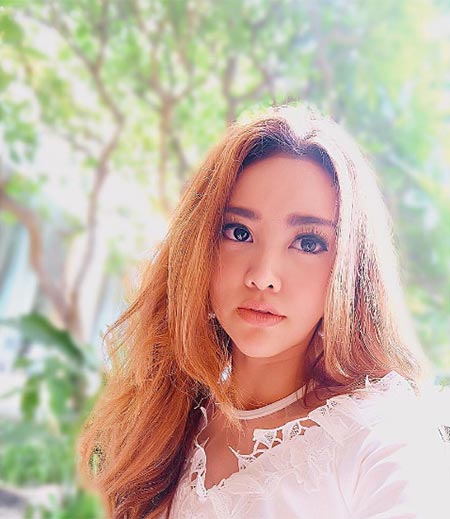 แนนนี่ เกิร์ลลี่ เบอร์รี่ แนนนี่ เกิร์ลลี่ เบอร์รี่