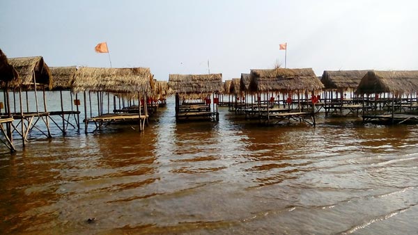 หาดแห่ นครพนม หาดแห่ นครพนม