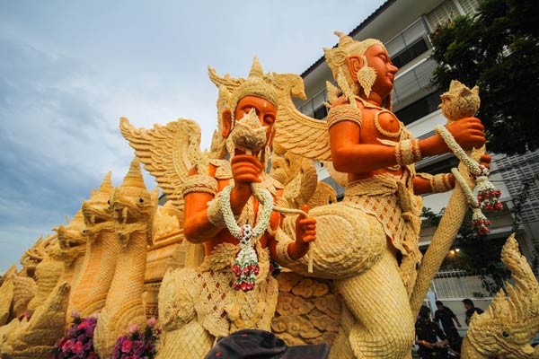ประเพณีแห่เทียนพรรษาอุบลฯ 2559 ประเพณีแห่เทียนพรรษาอุบลฯ 2559