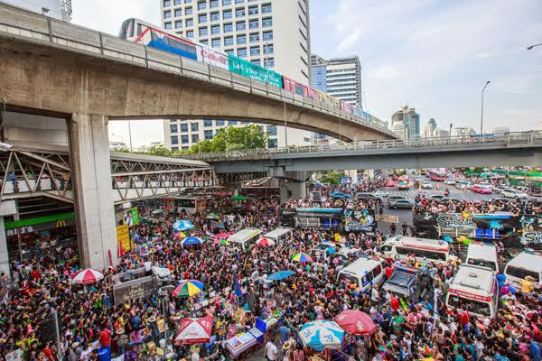 ที่เล่นน้ำสงกรานต์ทั่วไทย ที่เล่นน้ำสงกรานต์ทั่วไทย