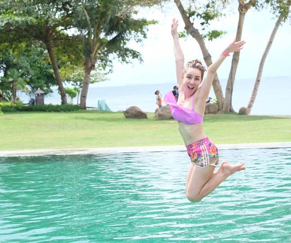 คุณแม่ดาราออกกำลังกาย คุณแม่ดาราออกกำลังกาย