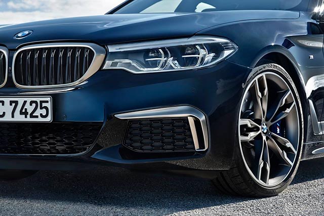 BMW M550i xDrive 2017 BMW M550i xDrive 2017