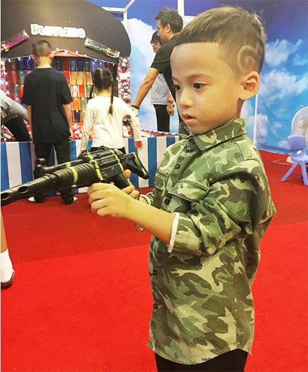 พ่อลูกดารา พ่อลูกดารา