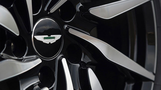 Aston Martin DB11 Aston Martin DB11