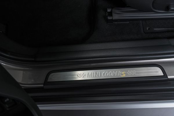 MINI Cooper S E Countryman ALL4 MINI Cooper S E Countryman ALL4