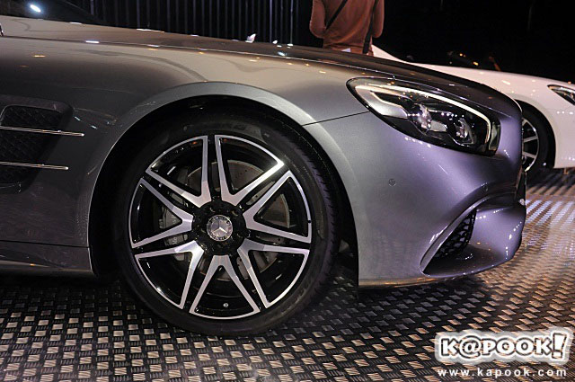 Mercedes-Benz SL 400 Mercedes-Benz SL 400