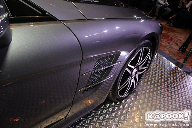 Mercedes-Benz SL 400 Mercedes-Benz SL 400