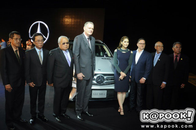 Mercedes Benz GLE 500 e 4MATIC Mercedes Benz GLE 500 e 4MATIC