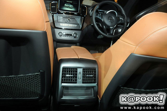 Mercedes Benz GLE 500 e 4MATIC Mercedes Benz GLE 500 e 4MATIC