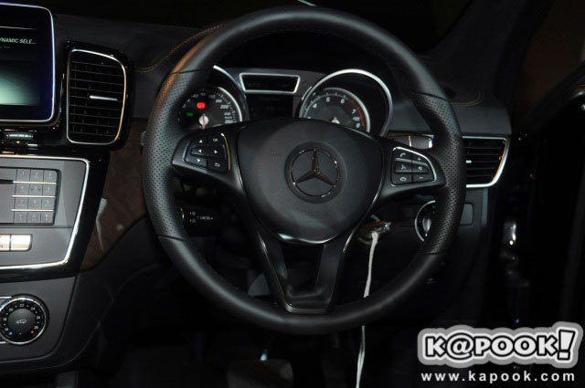 Mercedes Benz GLE 500 e 4MATIC Mercedes Benz GLE 500 e 4MATIC