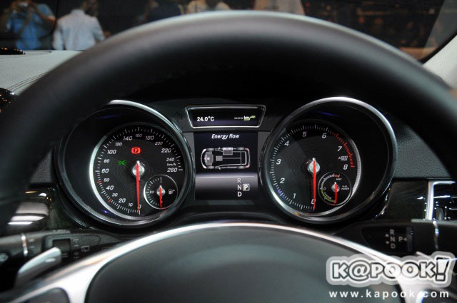 Mercedes Benz GLE 500 e 4MATIC Mercedes Benz GLE 500 e 4MATIC