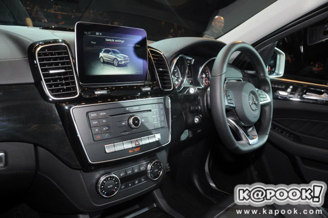 Mercedes Benz GLE 500 e 4MATIC Mercedes Benz GLE 500 e 4MATIC