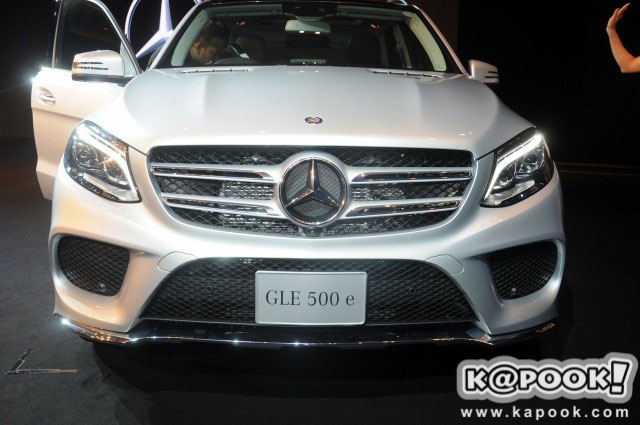 Mercedes Benz GLE 500 e 4MATIC Mercedes Benz GLE 500 e 4MATIC