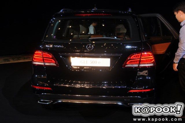 Mercedes Benz GLE 500 e 4MATIC Mercedes Benz GLE 500 e 4MATIC