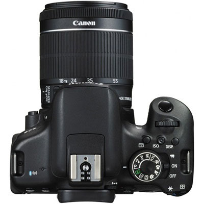Nikon D5500 vs Canon 750D Nikon D5500 vs Canon 750D